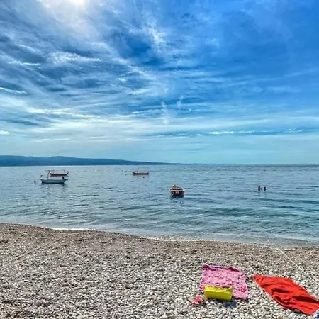 Seaside Jelica *